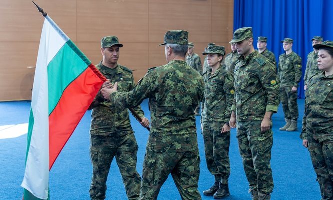 В момента имаме контингент в Косово