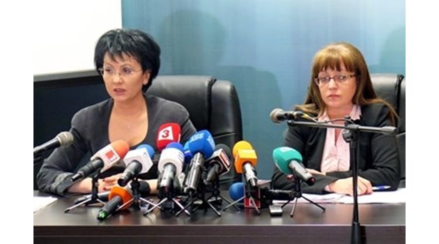 Прокурорите Румяна Арнаудова и Наталия Николова (отляво надясно) СНИМКА: Десислава Кулелиева