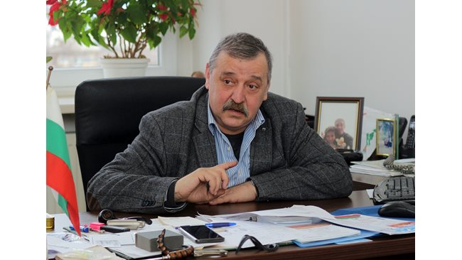 Prof. Kantardzhiev: We are not harmed in the distribution of vaccines