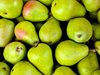 Русия забранява от утре вноса на сръбски круши и на ябълки от беларуски износители