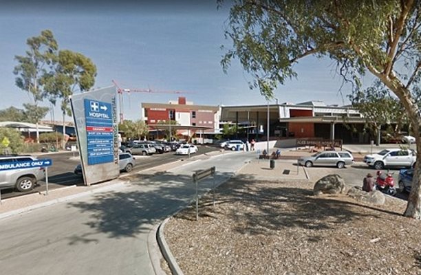 Момиченцето е откарано в болница в Алис Спрингс, Австралия Снимка: Гугъл стрийт вю