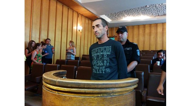 Цветан Петров беше задържан заради това, че ограбвал възрастни жени в София. СНИМКА: Леман Сали