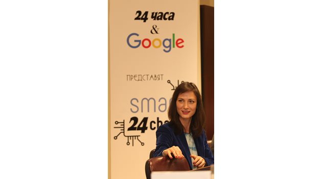 “24 часа” и Google пускат платформа за иновативна журналистика и достоверни новини. На представянето медийни експерти, рекламни агенции и представители на големи фирми похвалиха новия продукт. Еврокомисарят по цифровата икономика и цифровото общество Мария Габриел оцени платформата като полезна стъпка в борбата с фалшивите новини.