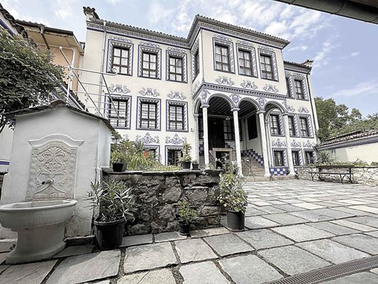 Къща „Стамболян“ е с изцяло реставрирана фасада от миналата година и е още по–посещавана. Снимка: Никола Михайлов