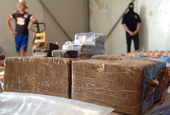 По-голямата част от дрогата бе открита в склад в софийското село Мировяне