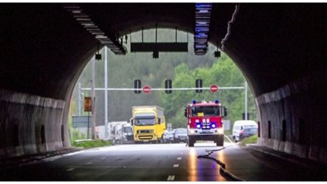 Huge traffic jam on Hemus – from Pravets to the last tunnel before Sofia