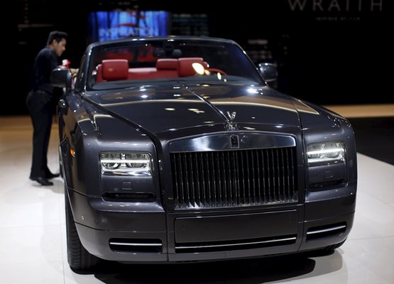 "Ролс-Ройс" отчита рекордни продажби на луксозни автомобили през 2022 г.