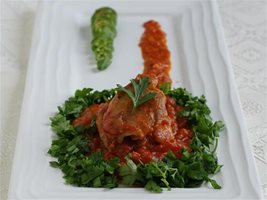 Пиле с домати и смлян кимион