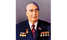 По 1500 лв. взема “Герой на НРБ”, Живков е 2 пъти