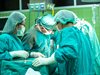 Израелски лекари ползват роботизирана технология при операция на гръбначен стълб