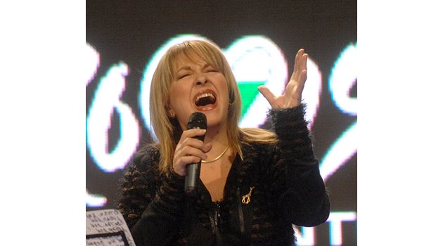 Маргарита Хранова три пъти печели "Мелодия на годината".