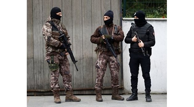 Българките бяха арестувани по подозрение в тероризъм в турския курорт Дидим  СНИМКА : Ройтерс/Архив