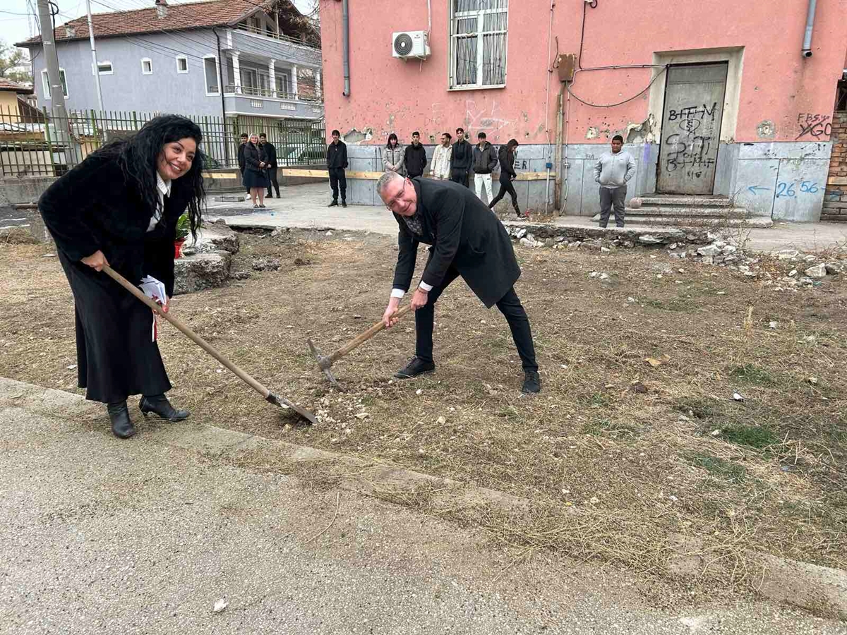 Започна строителството на нов физкултурен салон в Столипиновската сорбона