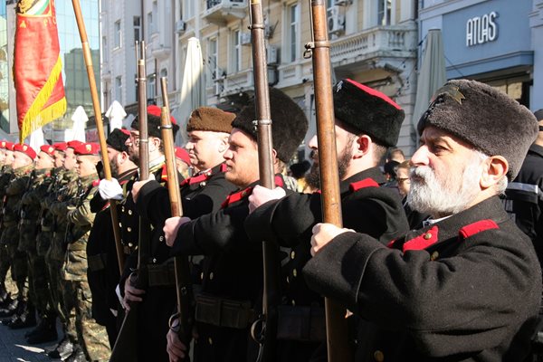 Гвардейци от комитет "Родолюбие".