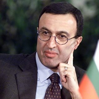Петър Стоянов, президент на България 1997 - 2002 г.
