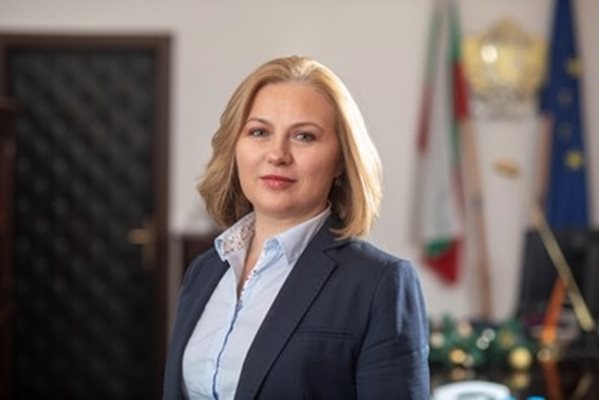 Правосъдният министър Надежда Йорданова