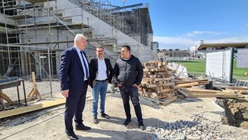 Завършват южната трибуна на стадион "Локомотив" в Пловдив до края на май