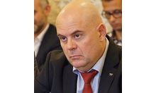 Комисия: Иван Гешев не се поддава на заплахи и пряк или косвен натиск