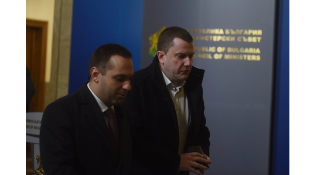 Министърът на икономиката и кметът на Перник СНИМКА: Велислав Николов 