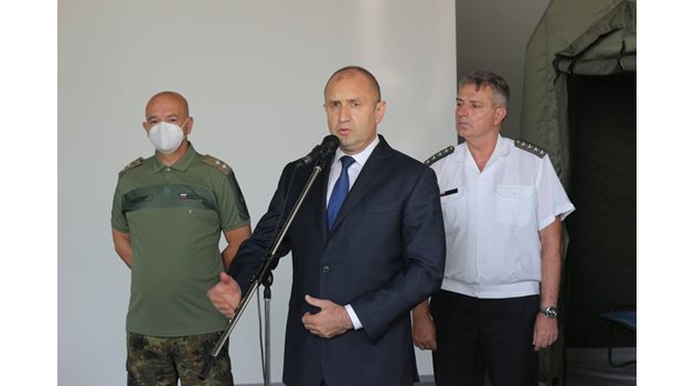 Румен Радев  участва в откриването на военномедицински симулационен тренировъчен център във Военномедицинска академия. 