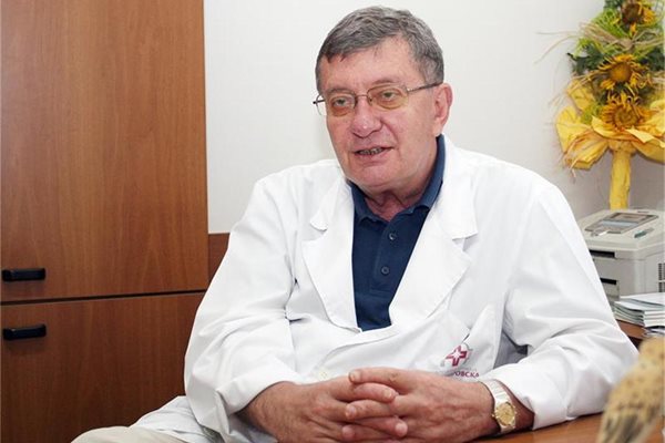 Острите възпаления на задстомашната жлеза може да протекат тежко, обяснява проф. Чернев.
