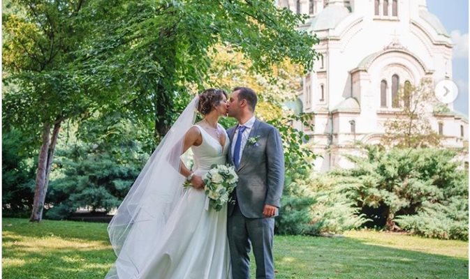 Сноубордистката Сани Жекова се омъжи