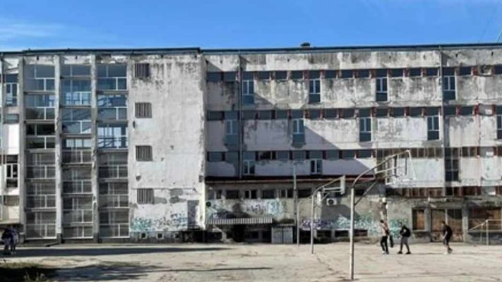 Училище призрак в Русе е като декор от филми на ужасите