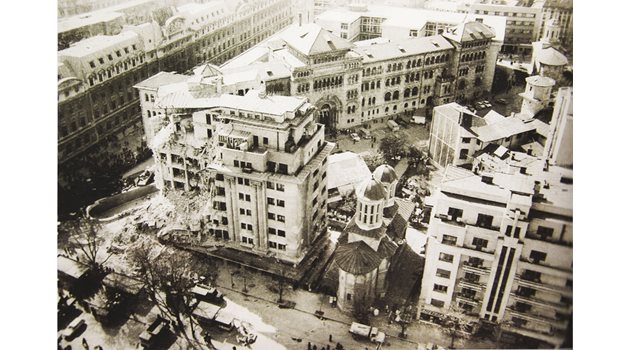 СТИХИЯ: Букурещ пострада при разместването на земните пластове край Вранча на 4 март 1977 г.