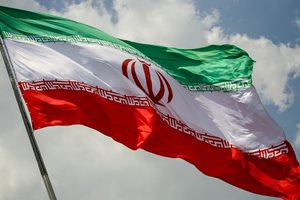 Иран представи първата си хиперзвукова балистична ракета (Видео)