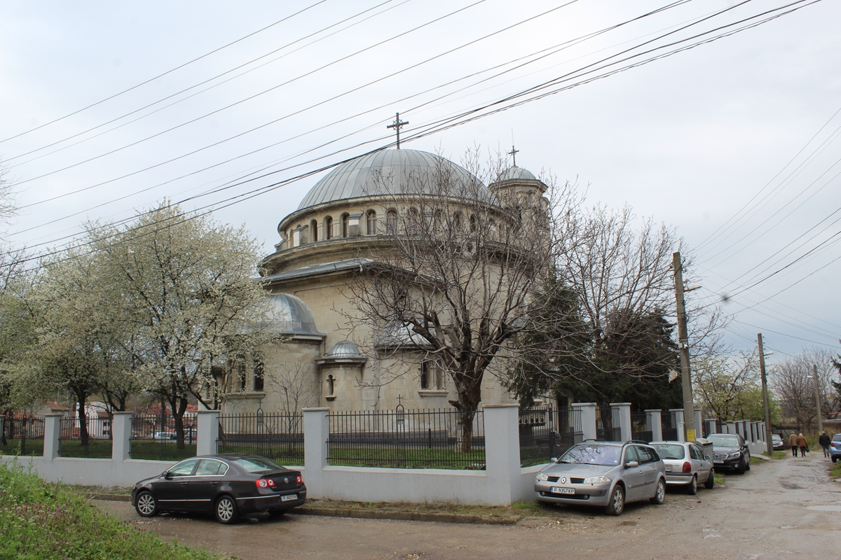Откриха обновения православен храм „Света Петка“ в Русе
