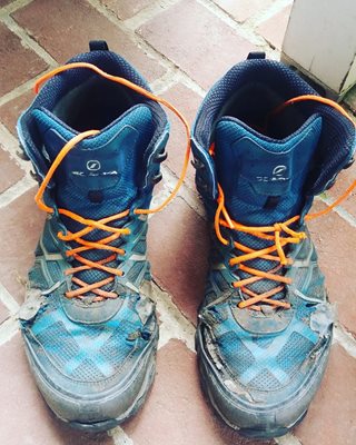 Обувките на 32-годишния приключенец около 2 месеца след тръгването по Апалачката пътека