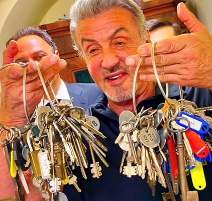 Sylvester Stallone last year with the keys to the Vatican Museums Photo: Instagram/officialslystallone