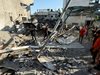 Близо 30 загинаха при израелски удар в района на училище в Газа