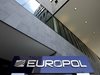 Европол загрижен в чии ръце отиват оръжията за Украйна