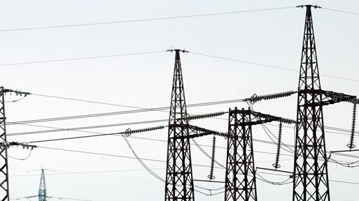Половината смущения на тока в Европа са причинени от България, заплашват ни глоби