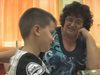 Благороден жест на една учителка връща зрението на второкласник