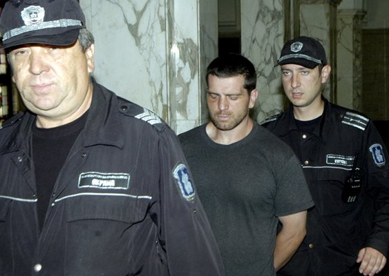 Димитър Иванчев-Шошора ще лежи 20,5 г. в затвора.