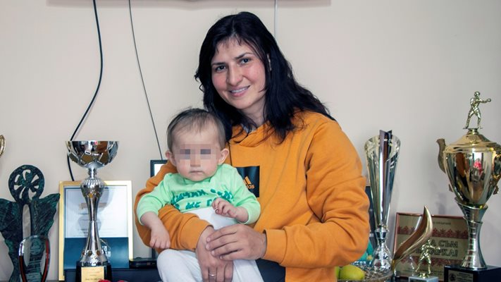 Олимпийската шампионка Стойка Кръстева: Дъщеря ми стана талисман на отбора
