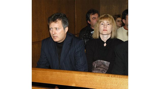 НУЖДИ: Въпреки солидното си финансово състояние семейство Тодорови взема крупна сума назаем от Стойка Машева.