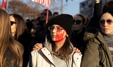 Протестиращи блокираха пътищата в Нови Сад, за да окажат натиск върху правителството (Снимки)