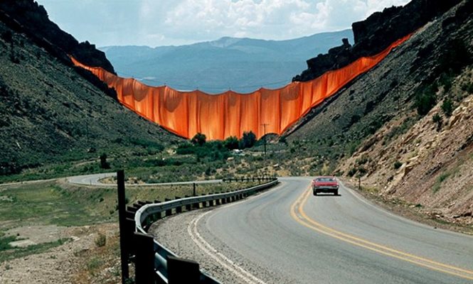 "Завеса в Долината в Колорадо“