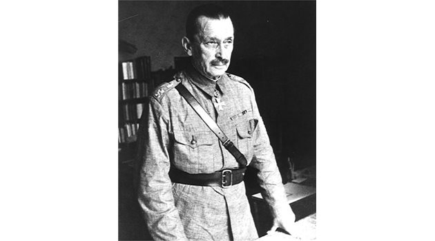 ГЕРОЙ: Главнокомандващ на финландската национална отбрана е барон Карл Густав Емил Манерхайм.