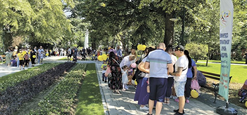 Откакто я обновиха, Градската градина се радва на многобройни посетители.