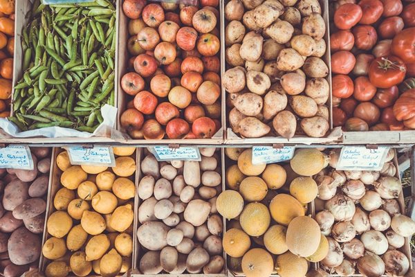 Средно с петдесет стотинки до лев по-скъпи са сезонните плодове и зеленчуци на пазара
СНИМКА: Pixabay