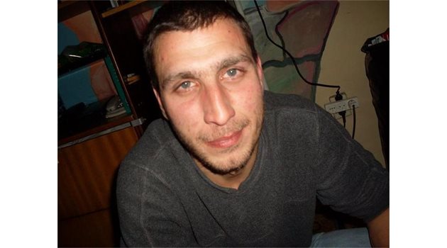 НЕОБРАТИМО: Две трагедии бележат живота на Деян Деянов.