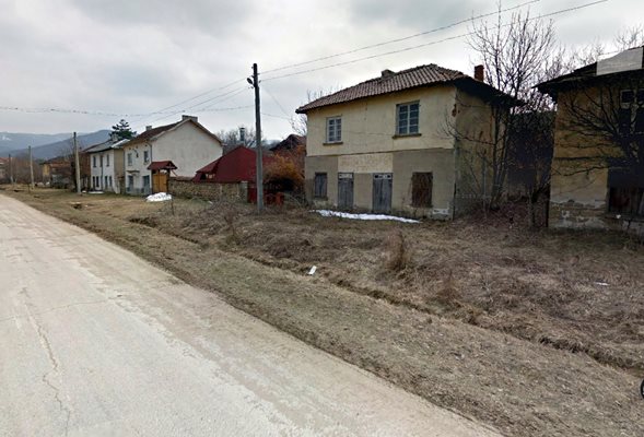 В село Караш живеят предимно възрастни хора