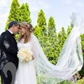 Сватбената фотосесия на младоженците, предоставена от тях специално на “24 часа”.