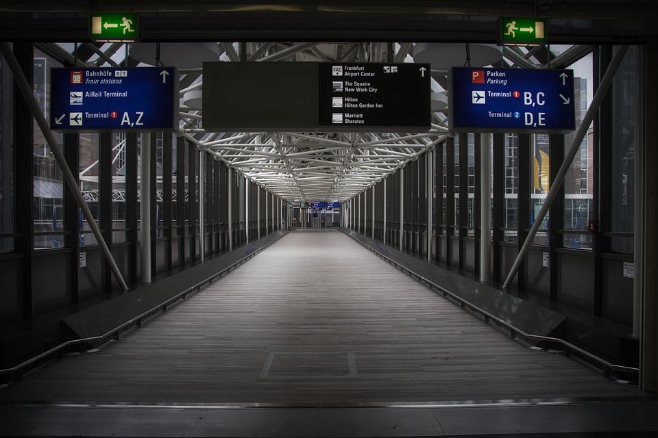 Летище “Хийтроу” удължава до края на октомври мярката за по-малко пътници дневно