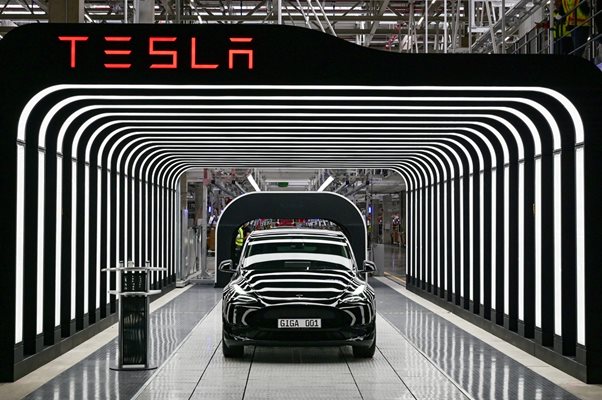 Tesla Y снимка Ройтерс