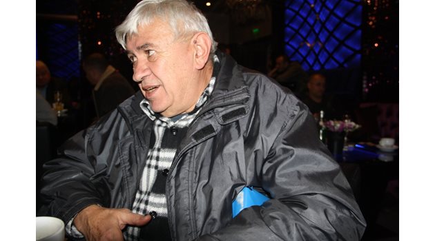 Стефан Иванов разбрал, че е "длъжник" след запор на пенсията му.